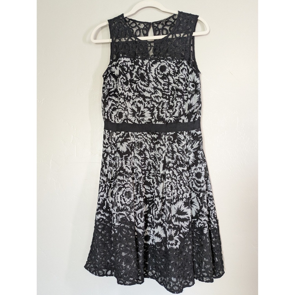 Ann Taylor Dress Size 8 Floral Abstract Lace Lined Careerwear Black White Office